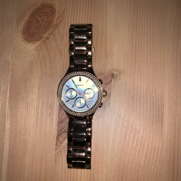 DKNY Pearl Rose Gold Watch! Shows Date!